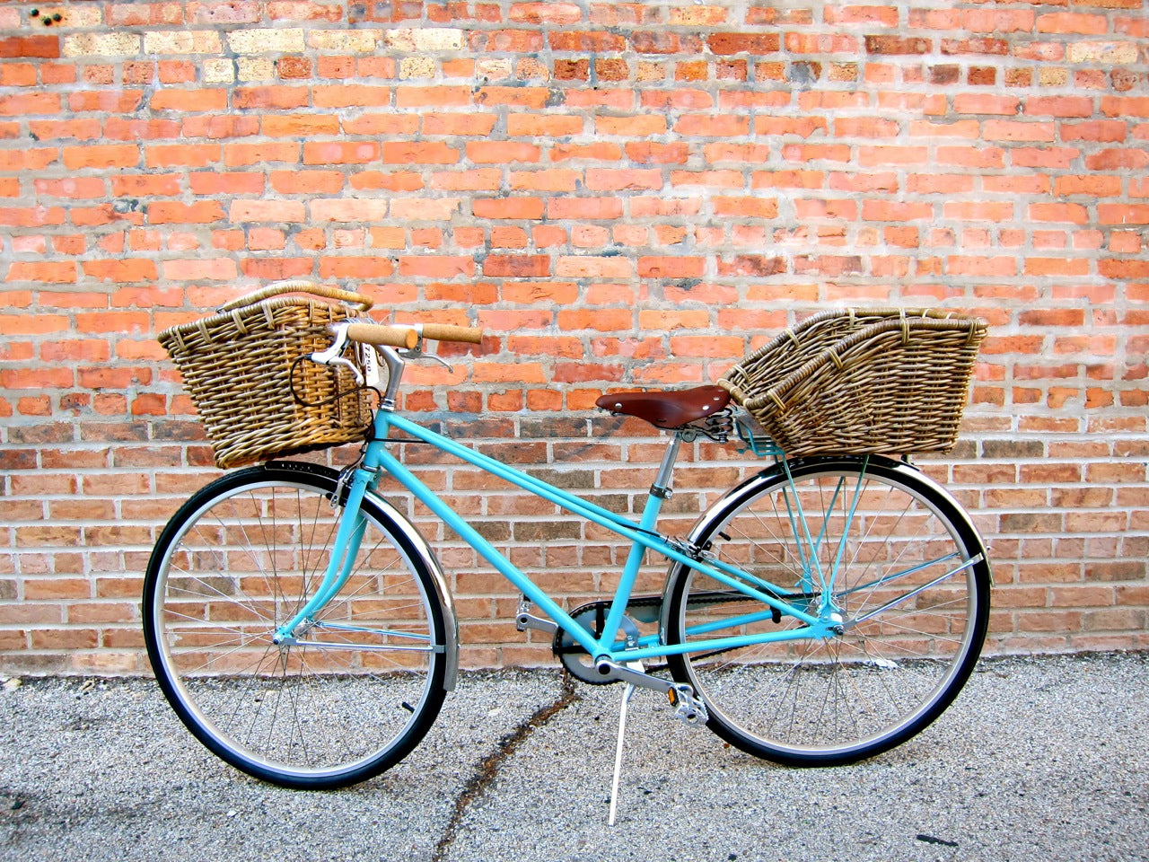TUCKERNUCK DUTCH Nantucket Bike Basket Co.